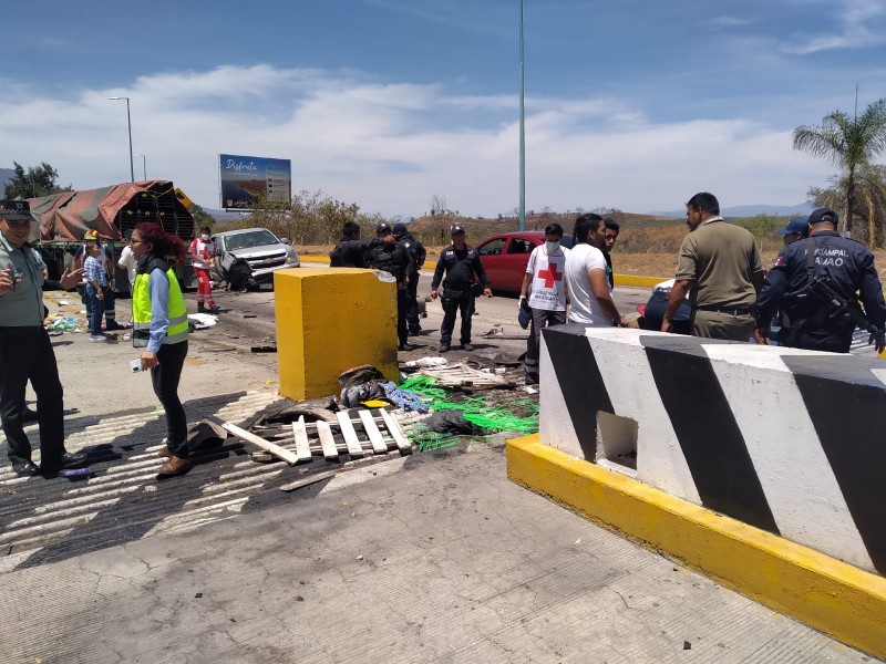 Chófer se queda dormido y choca contra caseta de SAMAO