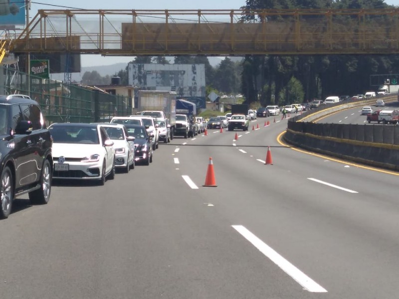 Choque complica circulación en autopista México-Cuernavaca