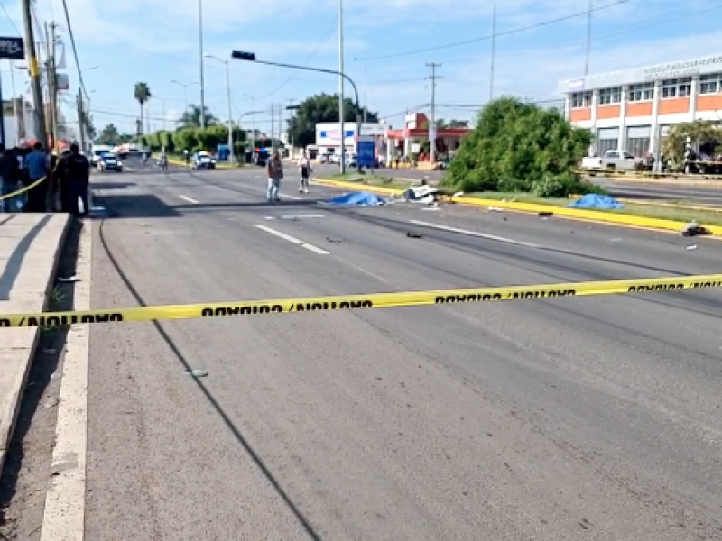 Choque en avenida Insurgentes deja 2 muertos y 4 lesionados