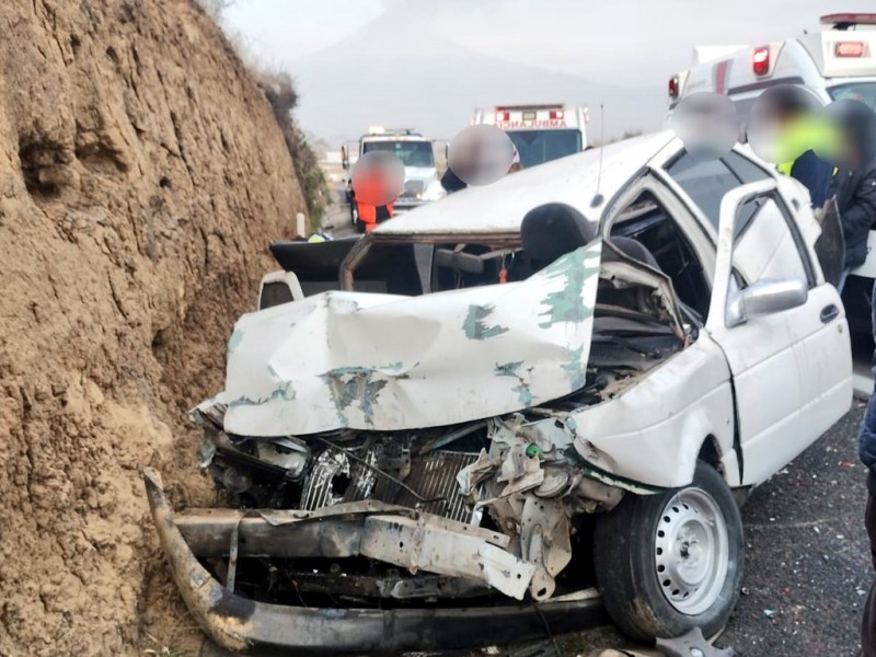 Choque en la Puebla-Atlixco deja 3 lesionados