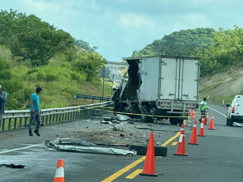 Choque en la Tuxpan-Tampico deja un muerto