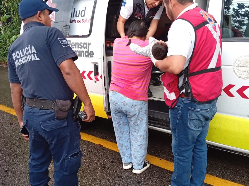 Choque entre taxi y camioneta deja ocho lesionados en carretera Amozoc ...
