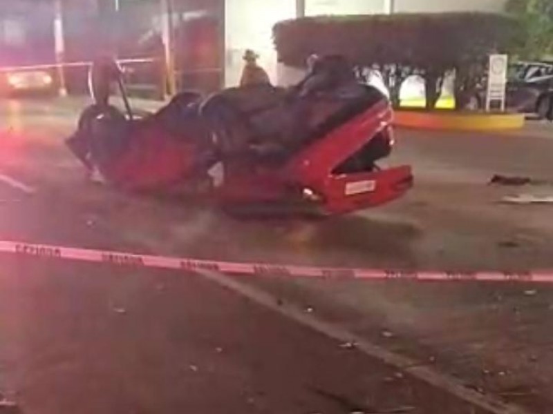 Choque frontal en López Mateos deja un muerto