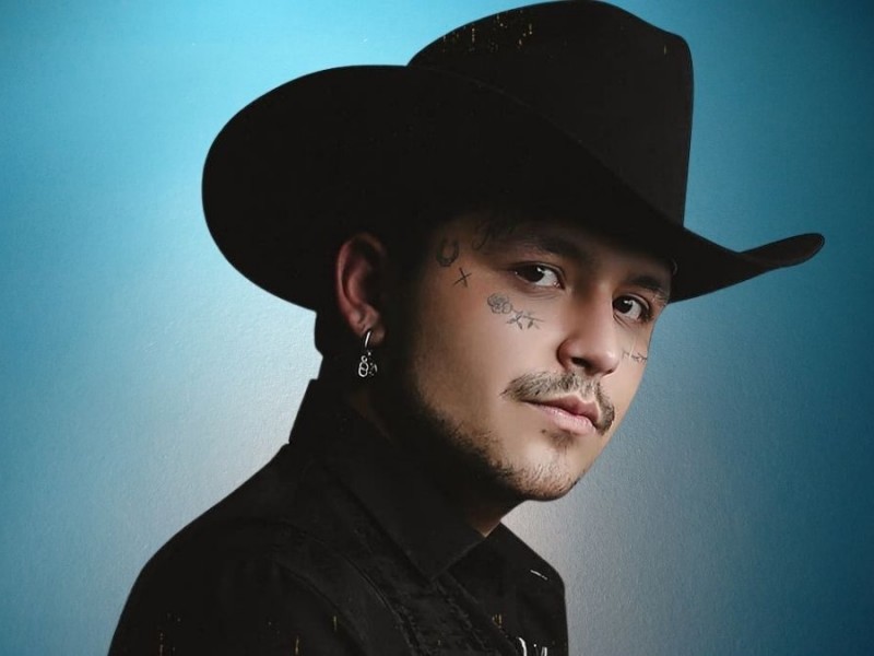 Christian Nodal cerrará las Fiestas de Octubre 2023