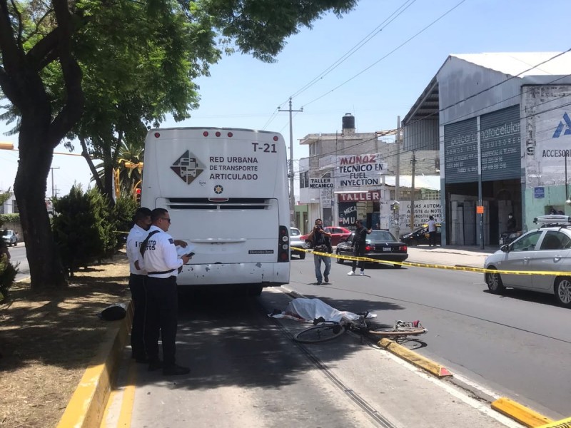 Ciclista muere atropellado