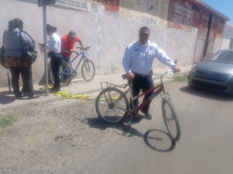 Ciclista resulta gravemente lesionado en choque