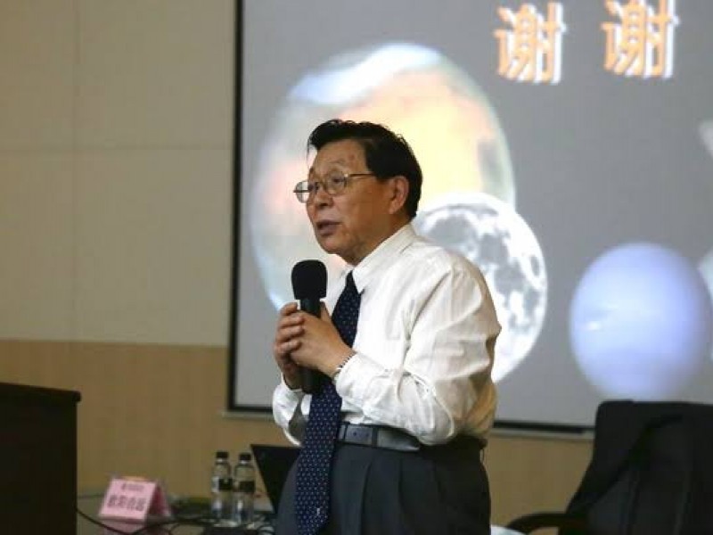Científico chino cuestiona misión lunar de la India
