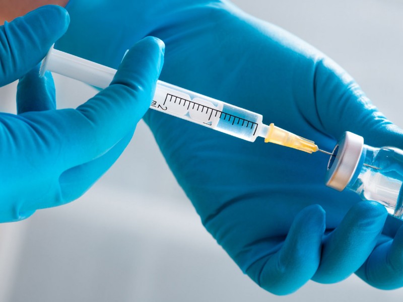 Científicos elogian vacuna rusa, tras alentadores resultados