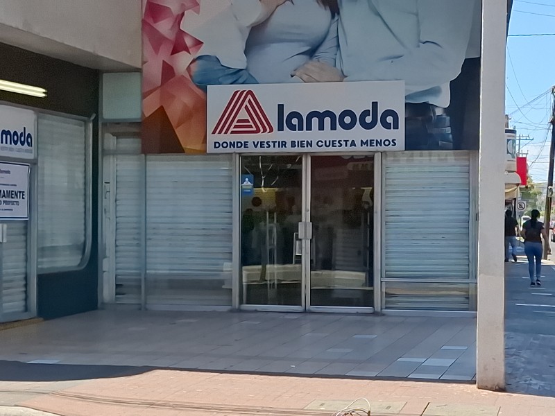 Cierra Alamoda en Culiacán, ícono comercial con 40 años de historia