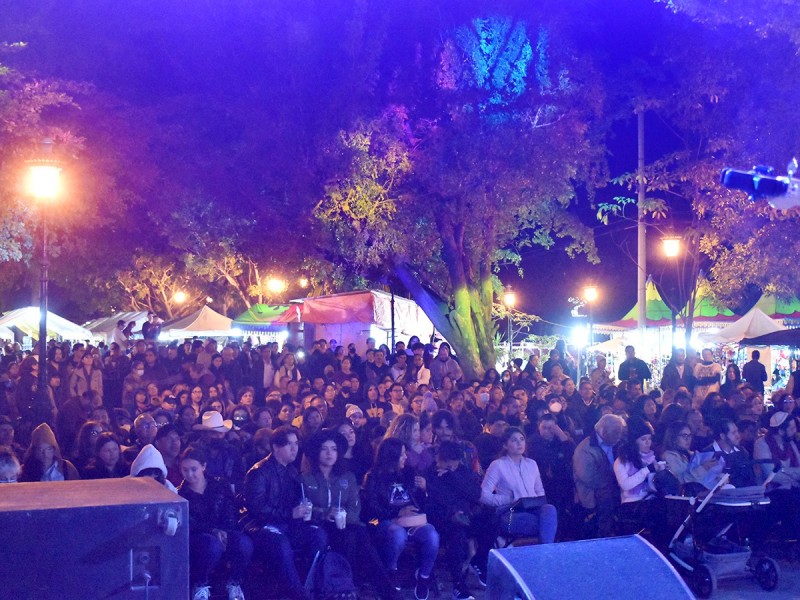 Cierra Feria Internacional del Libro en Los Mochis