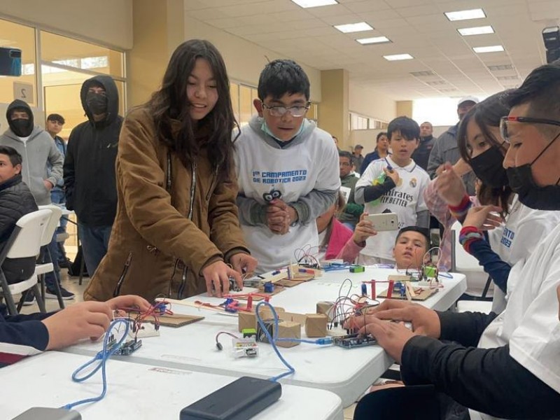 cierra semana de ciencia y tecnología con campamento de robótica