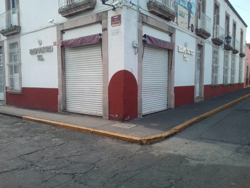 Cierran 133 negocios no esenciales en 13 calles de Morelia