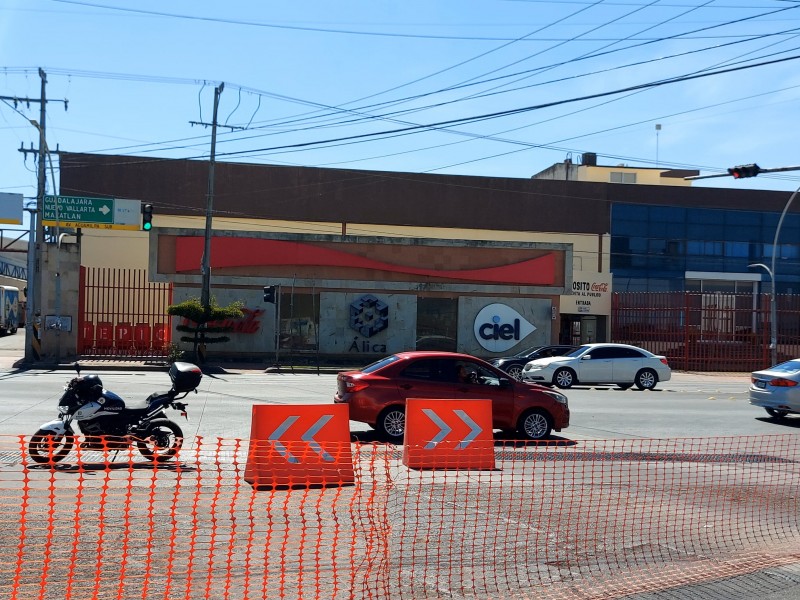 Cierran Avenida de la Salud por trabajos de colector Colosio