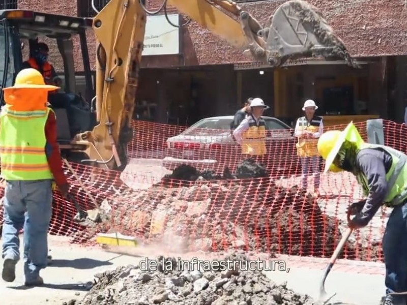 Cierran calle Apolo por obras de rehabilitación de drenaje sanitario