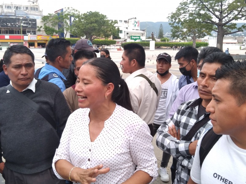 Cierran escuelas por falta de maestros en Chalchihuitán