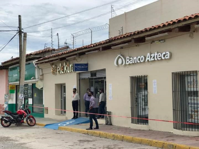 Cierran establecimientos que incumplían determinaciones sanitarias en Tehuantepec