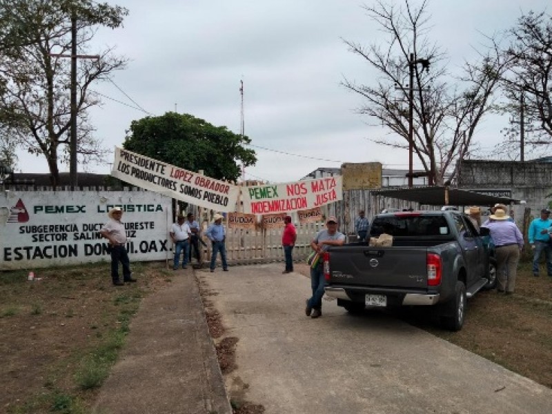 Cierran planta de bombeo de Pemex, en Matias Romero