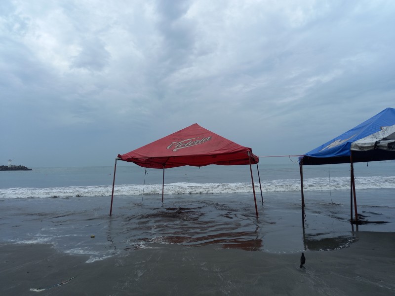 Cierran playas de Veracruz