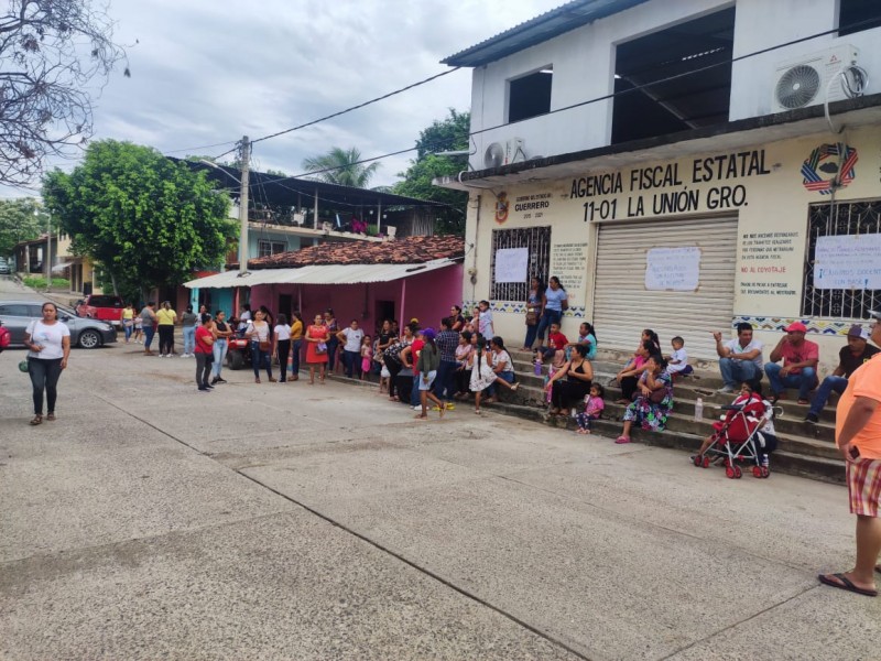 Cierran primaria, supervisión escolar y oficina gubernamental en La Unión