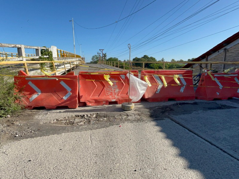 Cierran Puente Tampamachoco por reparaciones en su estructura Cierran Puente Tampamachoco por reparaciones en su estructura
