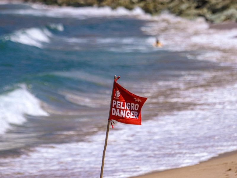 Cierran puerto a la navegación en Mazatlán