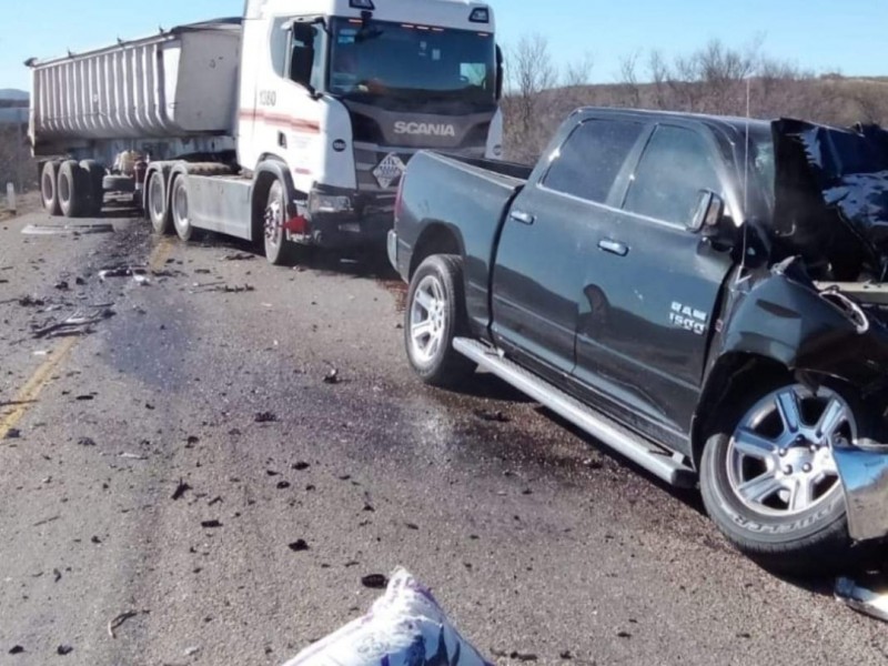 Cierran tramo carretero Nacozari-Agua Prieta por accidente