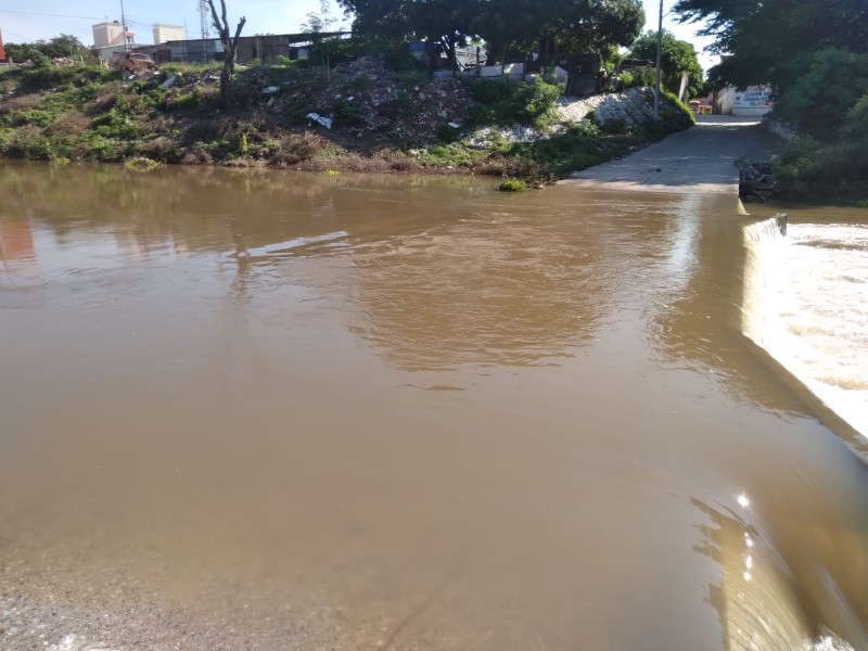 Cierran vado por incremento del nivel del río en Juchitán