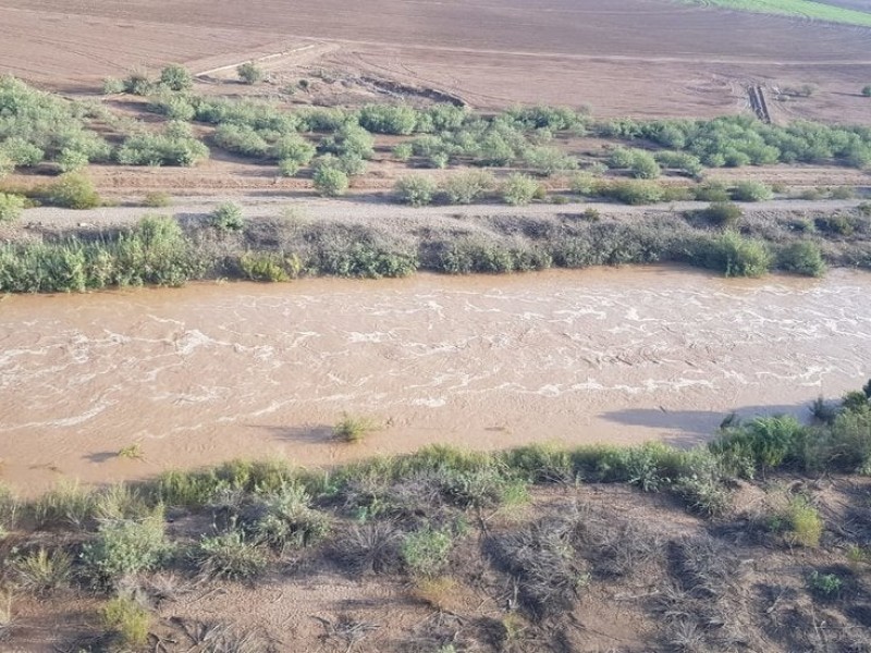 Cierran vados ante avenida del Río Aguanaval