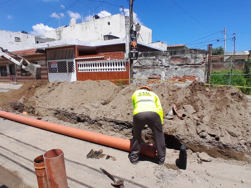 Cierre de calle J.M García por reparación de hundimiento