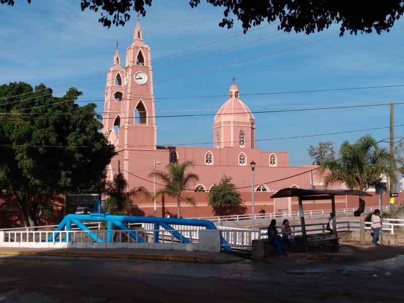 Cierre de Zoológico de León y templos, afectan la economía