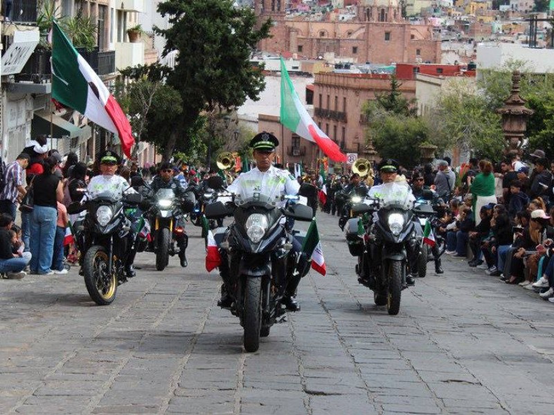 Cierres viales por desfile revolucionario afectarán calles principales del Centro