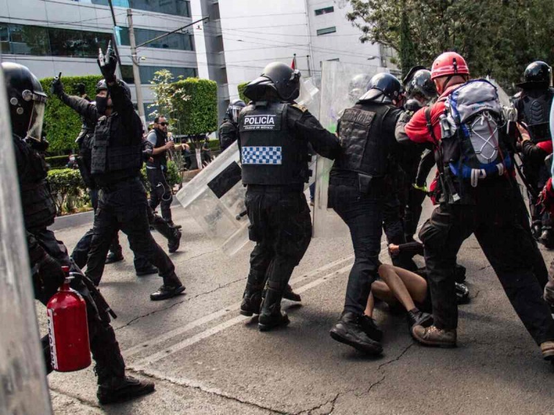 Cifras revelan confianza en policía queretana, pero ciudadanos opinan distinto