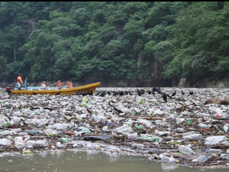 Cinco mil metros cúbicos de basura tiran Cañón