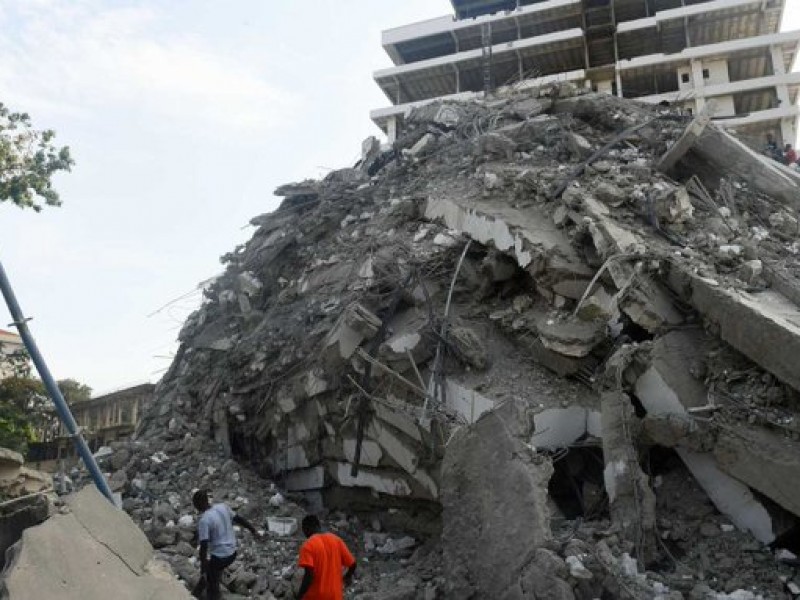 Cinco muertos tras el desplome de un edificio en Nigeria