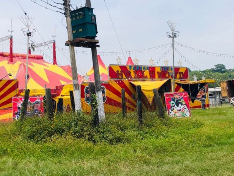 Circos se adaptan para retomar sus giras en Tuxpan