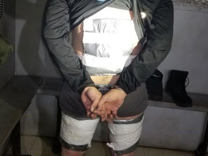 Ciudadano estadounidense detenido con 2.4 kilos de fentanilo
