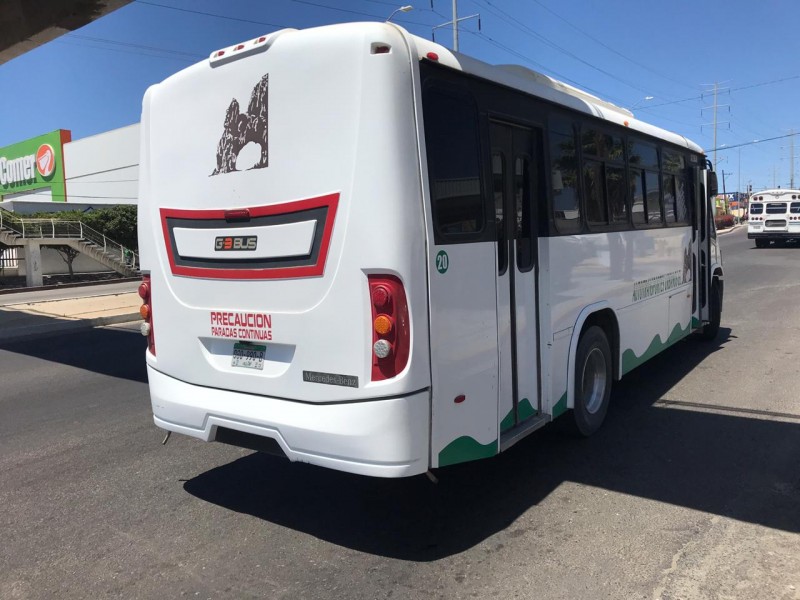 Ciudadanos califican como deficiente el transporte público