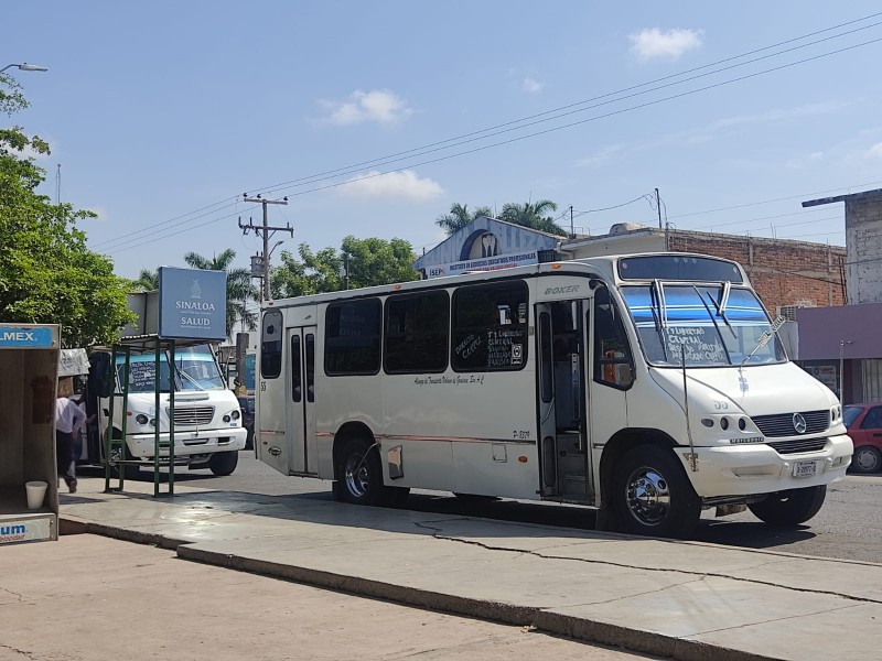 Ciudadanos desaprueban incremento a tarifa del transporte urbano