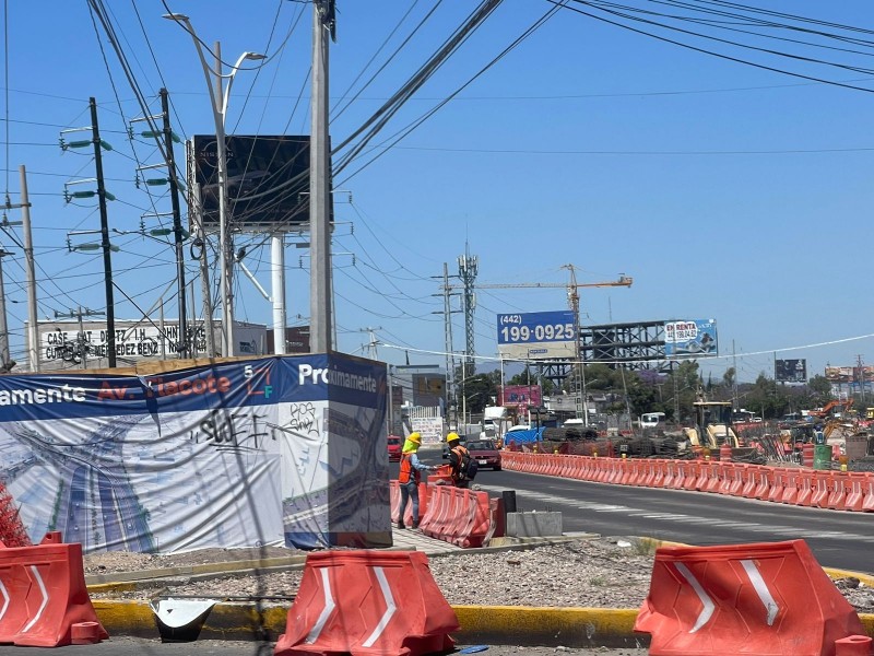 Ciudadanos prefieren evitar zona de obras en 5 de febrero