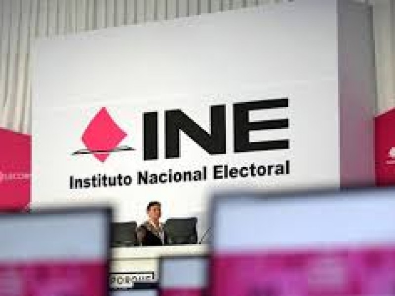 Pueden ciudadanos denunciar actos anticipados de campaña ante el INE