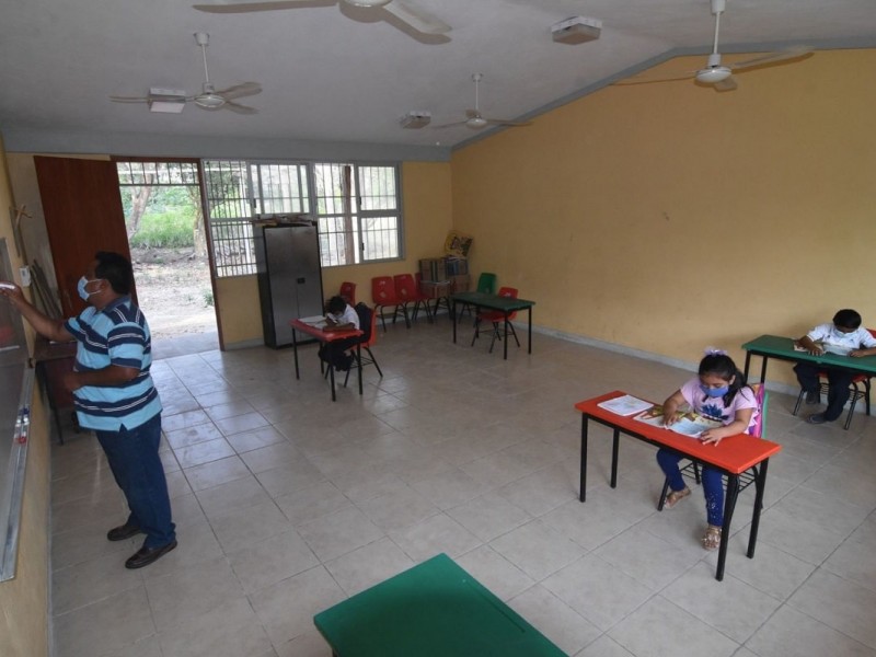 Clases presenciales en Chiapas continúan pero en escuelas rurales