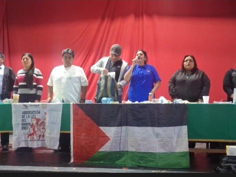 Clausura asamblea nacional representativa de la CNTE