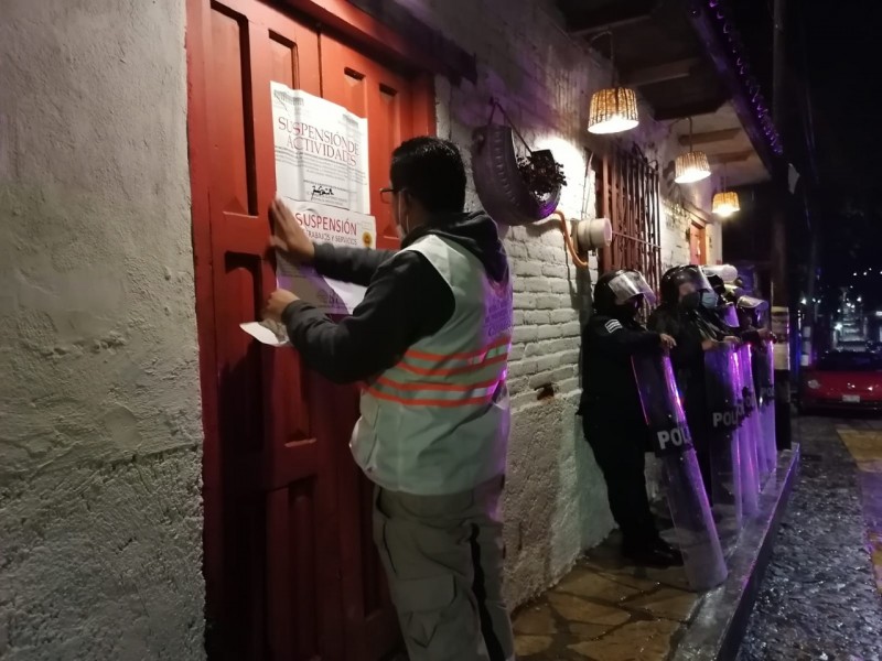 Clausuran bares  en San Cristóbal por no acatar ordenamientos
