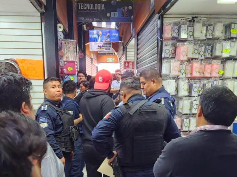 Clausuran negocios en Plaza de la Tecnología