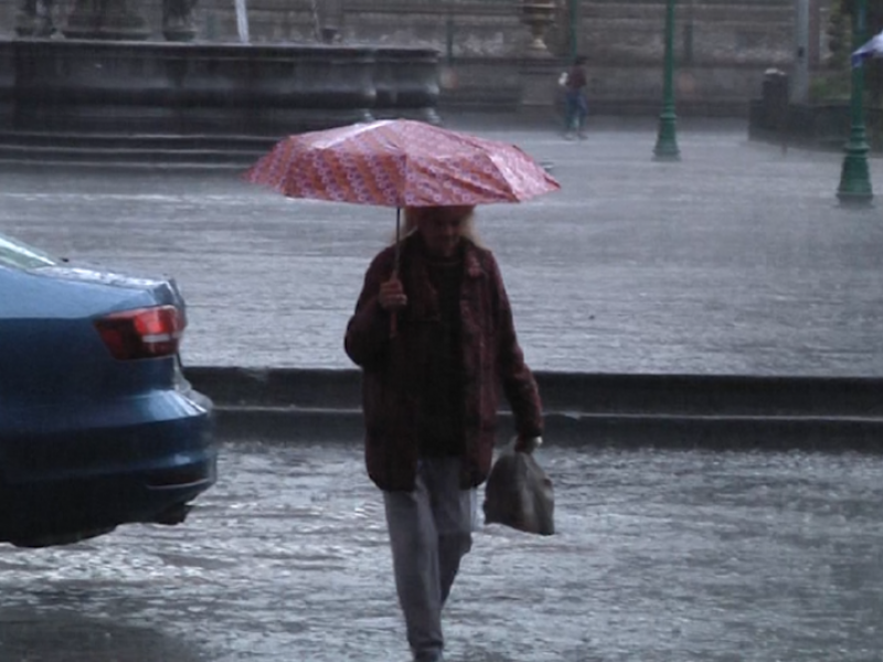 Clima lluvioso, persistirá en Puebla