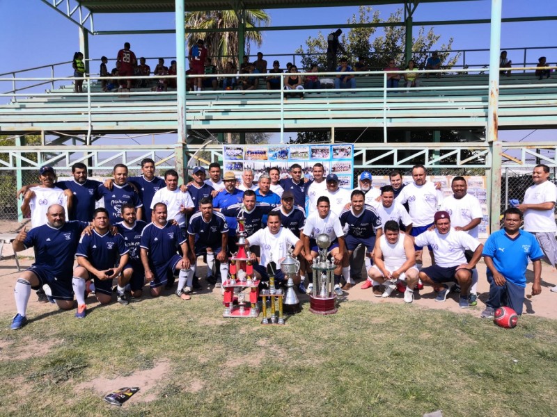 Club de futbol Lerdense festeja 30 años