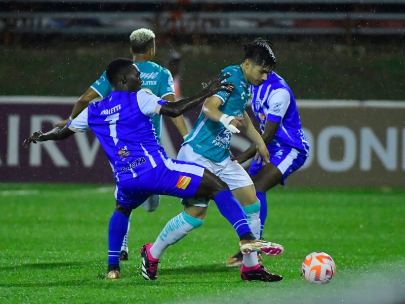 Club León pierde ante Violette, pero avanza a semifinales