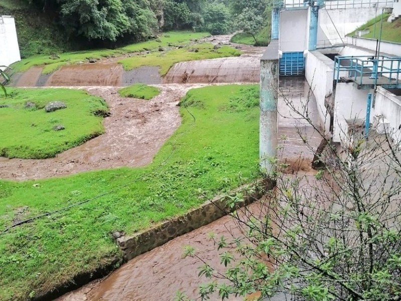 CMAS realiza maniobras para regularizar abasto de agua