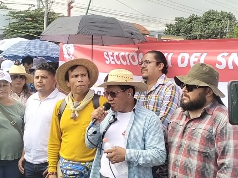 CNTE convoca a paro de 48 horas, harán bloqueos carreteros