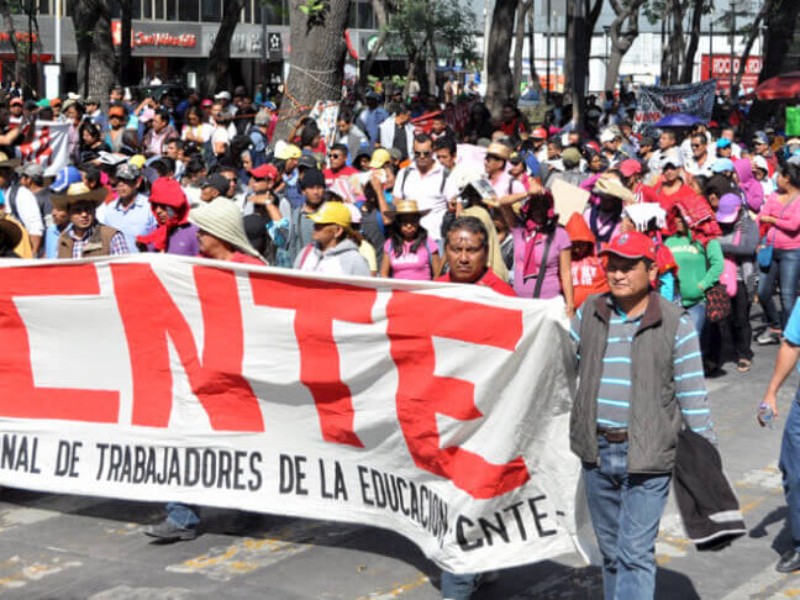 CNTE desquicia la CDMX; realiza bloqueos en Reforma e Insurgentes